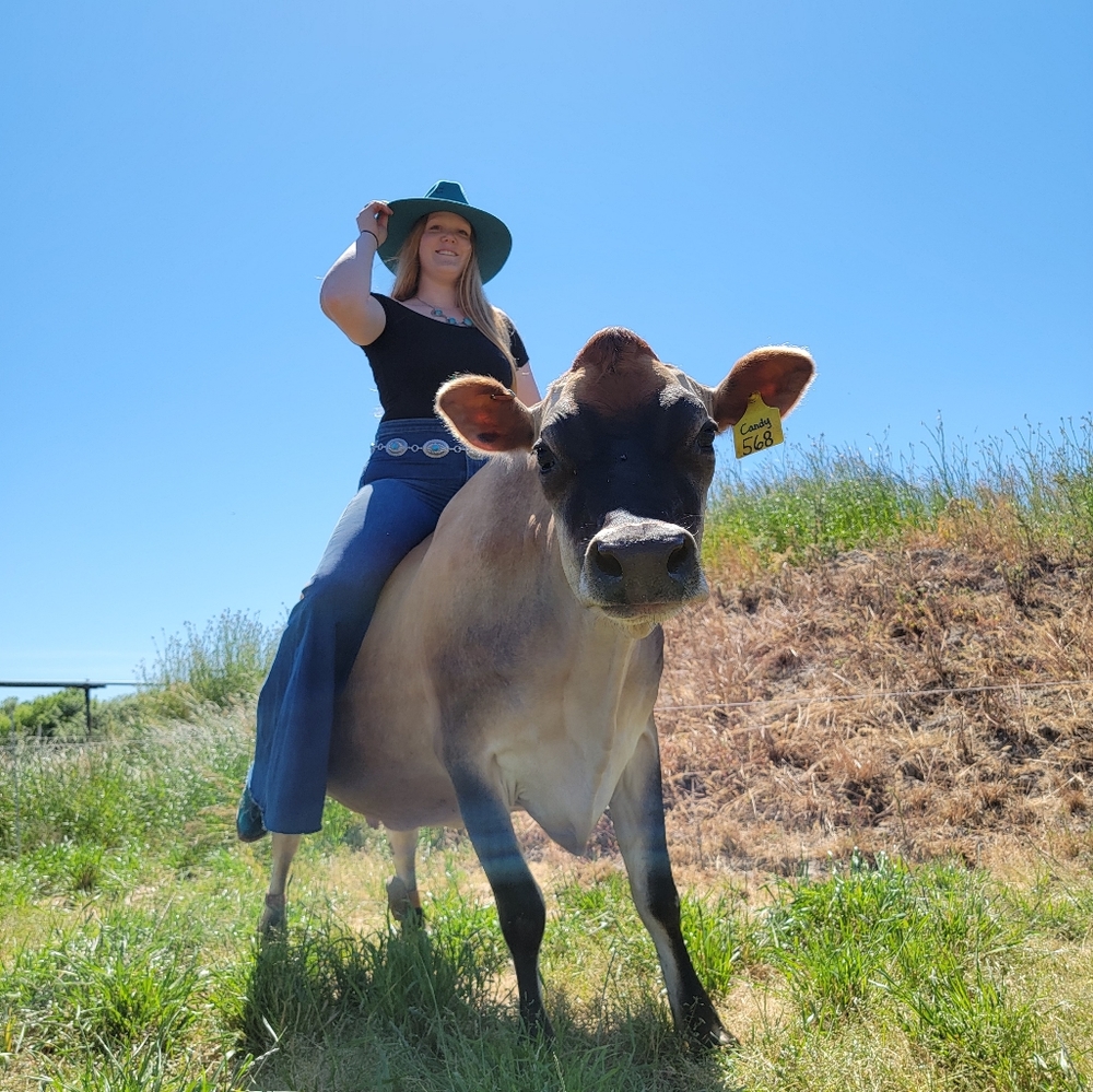 Meet your Posher, Kiley